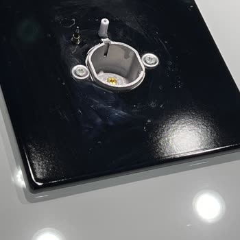 Yeni Siemens Ocağım 1 Ayda Lekelendi Ve Temizlenmiyor