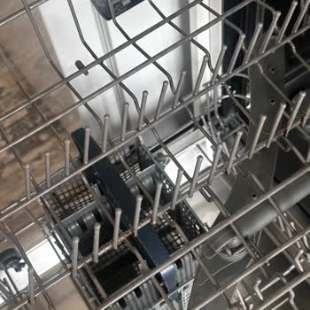 Samsung Marka Bulaşık Makinem 3 Yıl İçinde Paslandı!