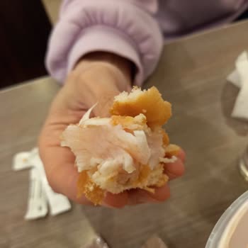 Carls Jr Çiğ Tavuk