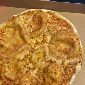 Sbarro Pizzaya Yakışmayan Hareket