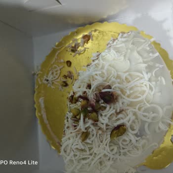 Ülkü Pastanesi Bir Pastaneden Beklenmeyen Sürpriz: Pasta İçinde Kabuklu Fıstık