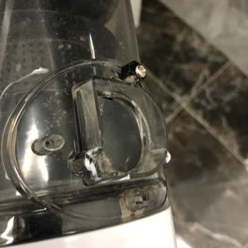 Grundig Şarjlı Süpürge