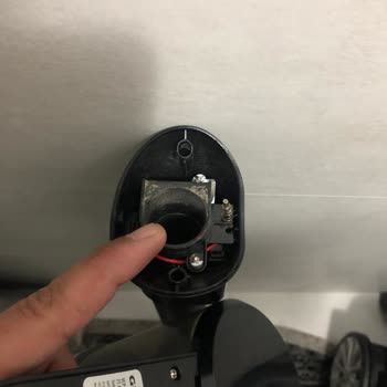 Grundig Şarjlı Süpürge