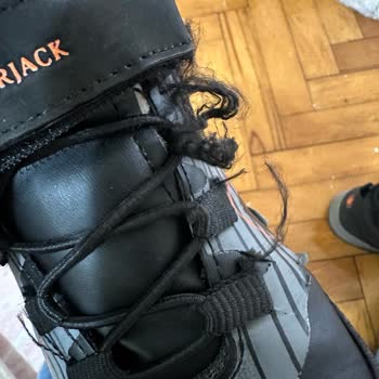 Trendyol Lumberjack Üretim Hatası 4 Gün Kullanılan Ayakkabı Yırtıldı