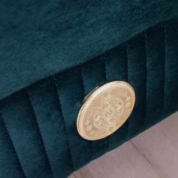 Ünlü Mobilya Ve Koltuk Kusurlu Ürün Değişim Ve Onarımı Yapılmaması