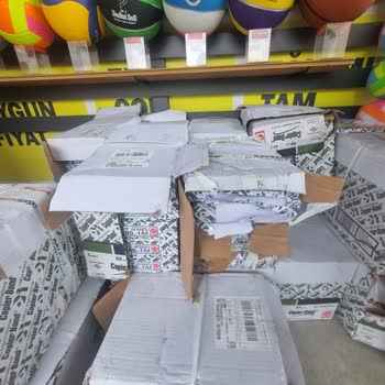 Sürat Kargo Hasar Gören Ürünlerimiz İçin Zararımız Giderilmedi