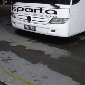 Isparta Petrol Turizm Sahur Ve İhtiyaç Molası Vermemesi