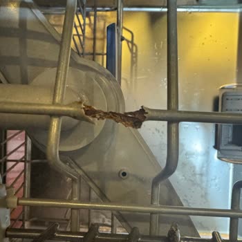 Bosch Paslanan Bulaşık Makinesi Sepetiyle Mağduriyet