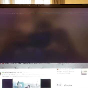 Monster Bilgisayar Fişe Taktığımda Dumanlar Çıkararak Yandı