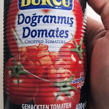 Burcu Gıda Bozuk Doğranmış Domates Konservesi.