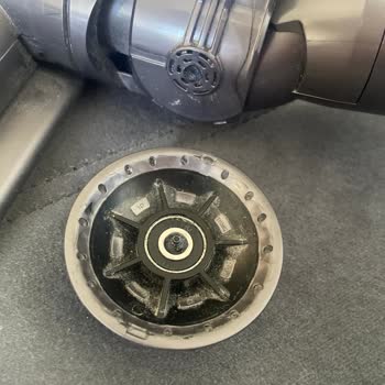 6 Ay Olmadan Tekerleği Kırılan Dyson