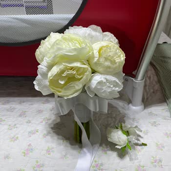 Gelincicegi_flora (Instagram) Gelin Çiçeğinin Görselden Başka Görünmesi