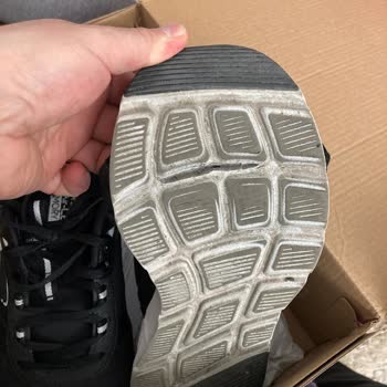 Skechers Spor Ayakkabısı Mağduru