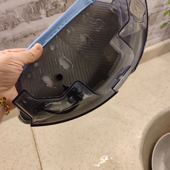 Fakir RS 770 Su Tankı Sürekli Su Sızdırıyor.