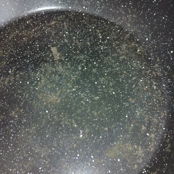 Taç Gravita Tencere Kısa Sürede Deforme Oldu