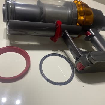 Dyson V 15 Hazne Aparatı