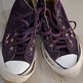 Converse 2 Yıl Garantisi Yalan