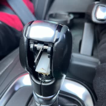 Çelik Motor Megane Dört Vites Mandalı