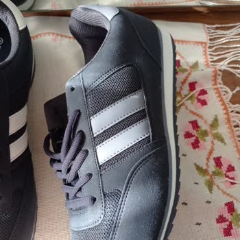 FLO Ayakkabı Farklı Ayakkabı Gelmiş