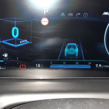 Hyundai Tucson 2021 Model Elite Ön Gösterge Tablet Ekran Soyulması.