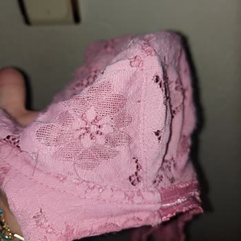 Penti Sütyen Tüylendi İlgilenmiyorlar