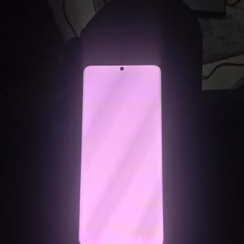 Samsung S20 Plus Beyaz Ekran