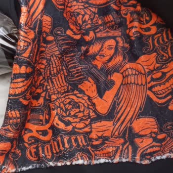 GangOwn Yırtık T-shirt Gönderdiler