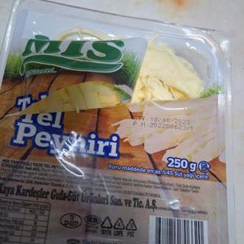 Şok Marketler 5 Ay SKT'si Geçmiş Peynir Satıyor