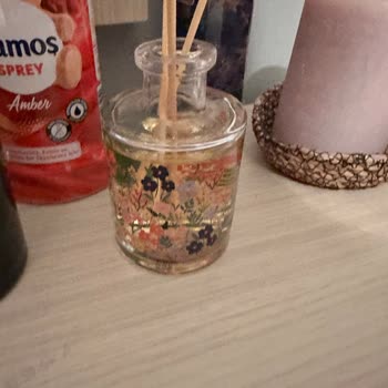 English Home Beklentileri Karşılamayan Oda Kokusu Deneyimi