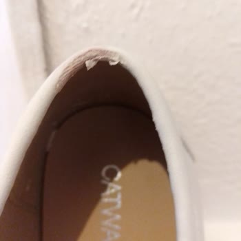 Deichmann Ayaklarım Yara Bere İçinde Kaldı Gerçekten Hayal Kırıklığına Uğrattı