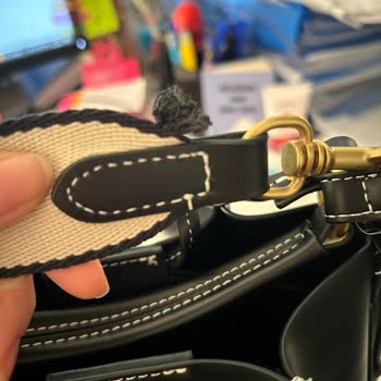 Zara Defolu Ürünün Yenisini İçin Yeniden Gönderim Yapmıyor