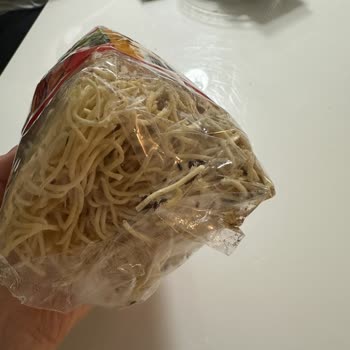 Deliziya Gıda Mamulleri Noodle Böceklenmesi