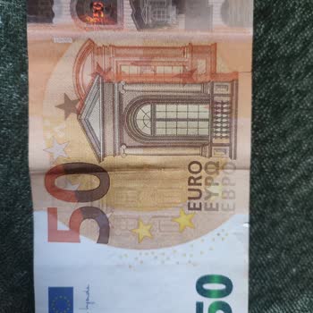 Ziraat Bankası Döviz Yatırmada Yırtık Euro Kabul Etmeme