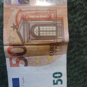 Ziraat Bankası Döviz Yatırmada Yırtık Euro Kabul Etmeme