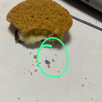 Ülker Üründen Atık Malzeme Çıktı