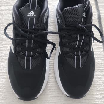 In Street Yeni Ayakkabıda Beklenmedik Ses Sorunu!