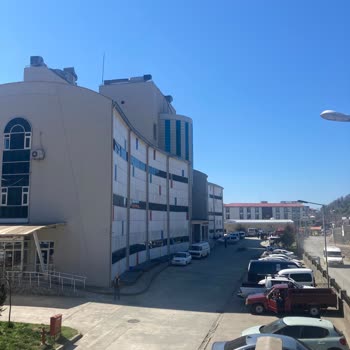 Sağlık Bakanlığı Maaşını Alamayan Mağdur Stajyerleri