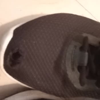 Nike Spor Ayakkabım Çok Kısa Sürede Yıprandı.
