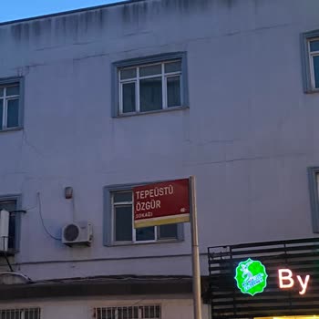 İBB - İstanbul Büyükşehir Belediyesi Tepeüstü Alemdağ Caddesi Lokanta Esnafı Yol Kenarını İşgal Ediyor
