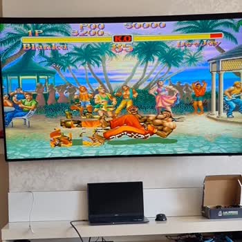 Retro Dünyam Oyunlar Sürekli Donuyor