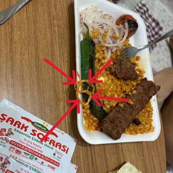 Yeşilpınar Ömür Şark Sofrası'ndan Sipariş Ettiğim Kebaptan İplik Çıktı!