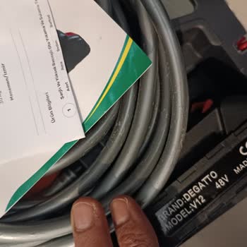 Robo Şarjlı Oto Yıkama