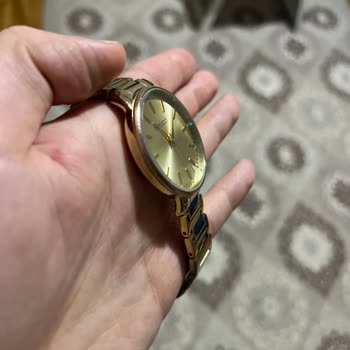 Ferruci Saat Renk Değiştirdi