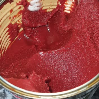 Tat Gıda Tat Marka Salça Sürekli Küflü