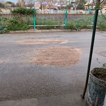 İzmir Büyükşehir Belediyesi Asfaltlama Asfalt Çalışmaları