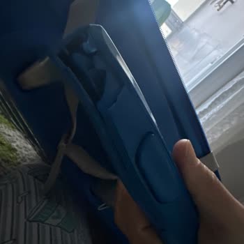 Benetton Ve Ayakkabı Dünyası Valiz Skandalı!