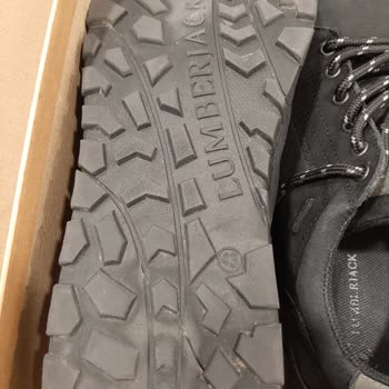 FLO Mağazasının Lumberjack Ayakkabının Arkasında Durmaması