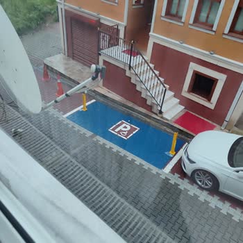 Eyüpsultan Belediyesi Engeli Olmayan Evin Dubaları Kalksın Lütfen!