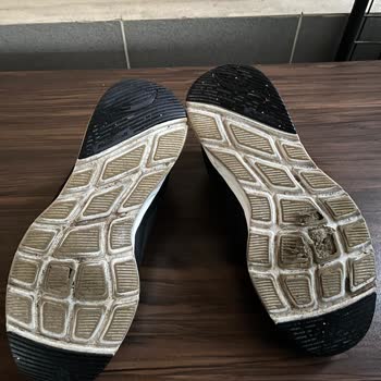 A101 Skechers Ayakkabı Kalitesizliği, Altı Parçalandı