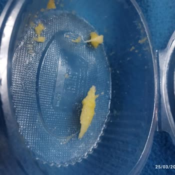 Peysan Peynir Helvasında Çıkan Bir Parça